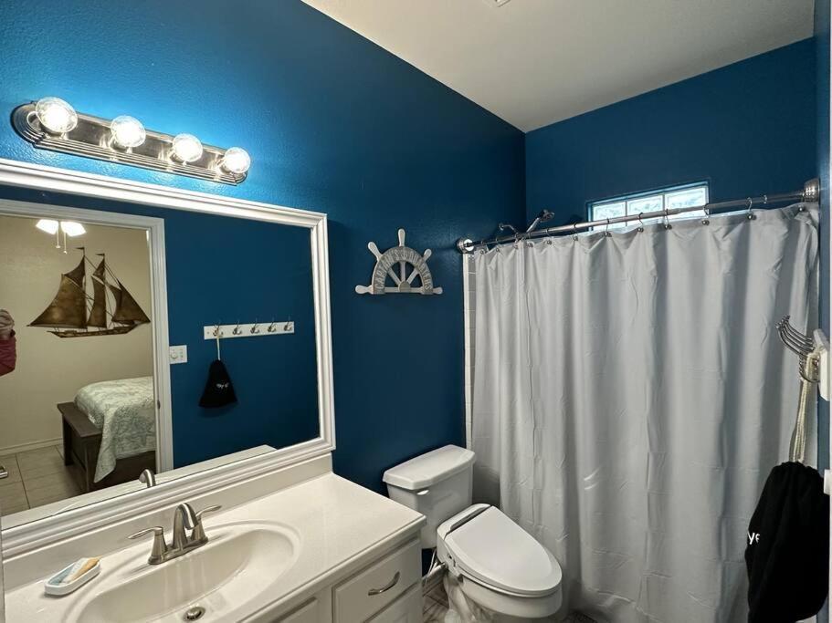 Barefoot Bungalow - Pet Friendly- 2 Bdrm Townhome Корпус-Крісті Екстер'єр фото